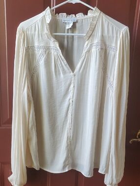 cupcakes & cashmere Cream Button-Front Lace Trim Blouse Xl